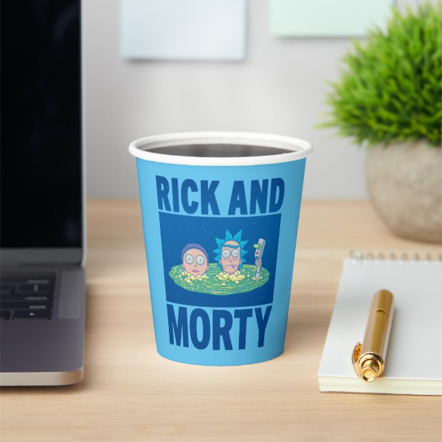 RICK UND MORTY™ | Durchqueren des Portals Pappbecher (InSitu)