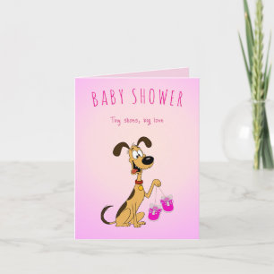 Rico der Hund hält süße rosa Babyschuhe Einladung
