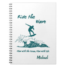 "Ride the Wave" Inspirierendes Surfer-Grafikdesign