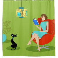 Rideau de douche de la femme de lecture rétro