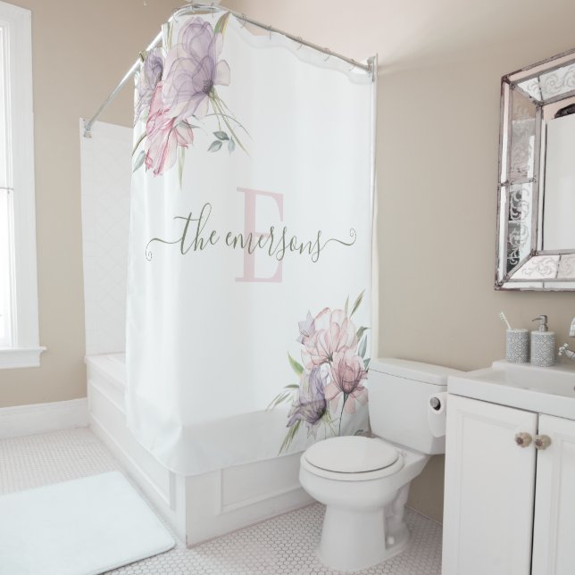 Rideau de douche floral aquarelle monogrammé (En situation)