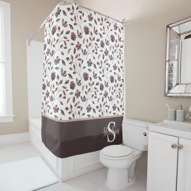 Rideau de douche floral aquarellisé avec monogramm (En situation)