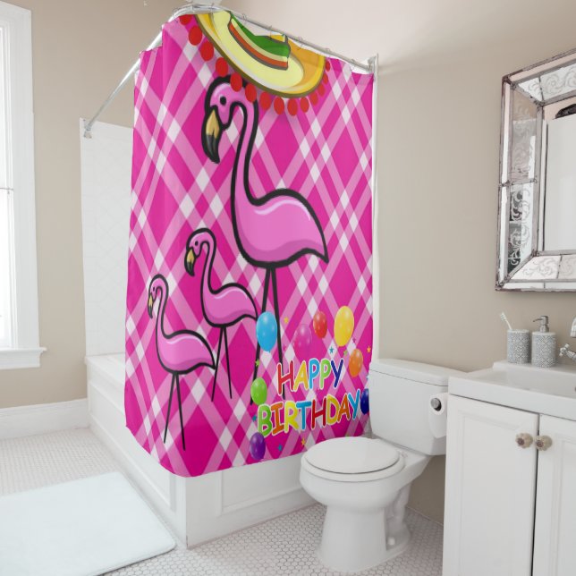Rideau de douche Joyeux Flamant rose d'anniversair (En situation)
