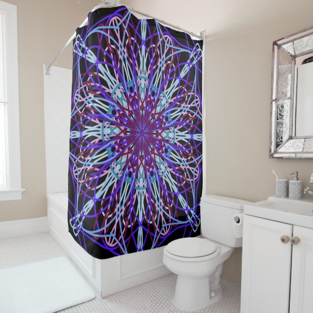 Rideau de douche, kaléidoscope noir violet (En situation)