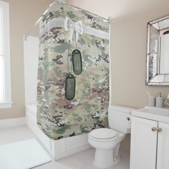 Rideau de douche personnalisé Armée OCP Camo Unifo (En situation)