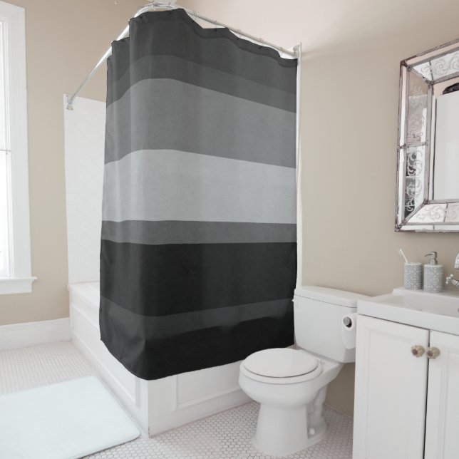 Rideau en douche rayé sophistiqué noir et gris (En situation)