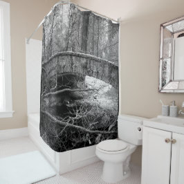 Rideaux De Douche Au-Dessus De La Rivière