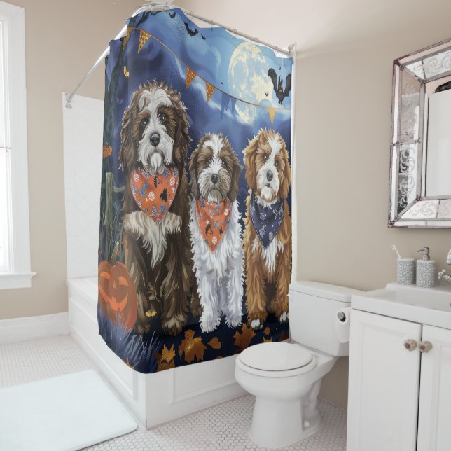 Rideaux De Douche Bernedoodle Halloween Éffrayant (En situation)