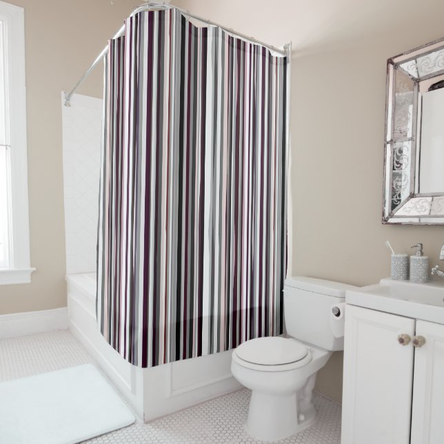 Rideaux De Douche Burgundy, rose et gris Abstrait rayures (En situation)
