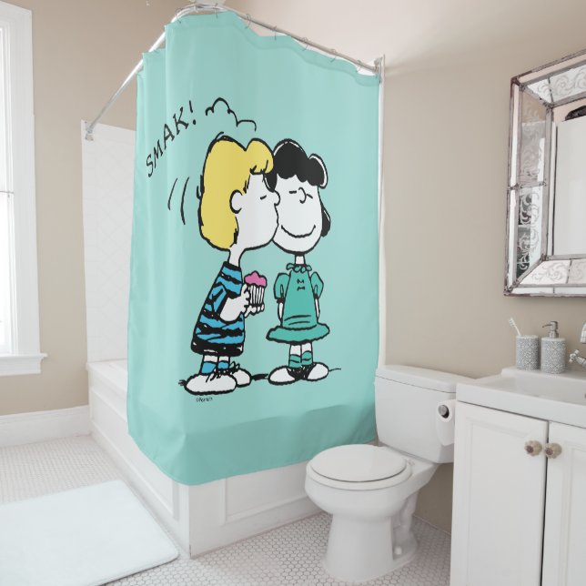 Rideaux De Douche cacahuètes | Saint Valentin | Lucy & Schroeder Kis (En situation)