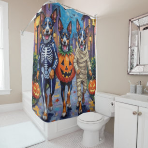 Rideaux De Douche Chiens Blue Heeler faisant Trick-or-Treating en Co