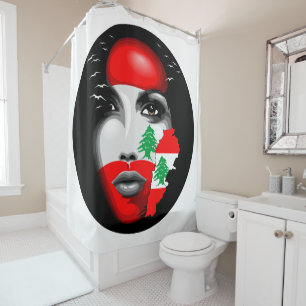Rideaux De Douche Drapeau et carte du Liban sur le visage de la fill