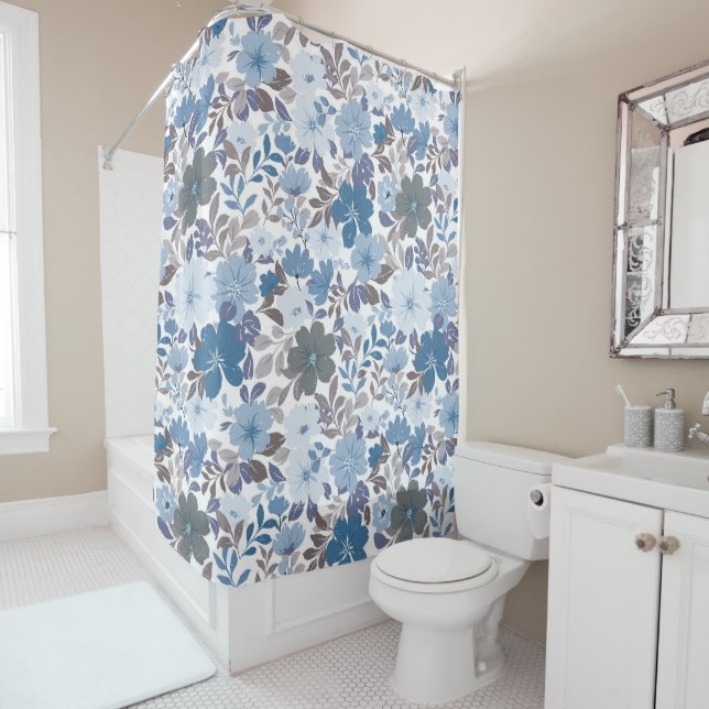 Rideaux De Douche Dusty Blue & Grey Winter Sky Floral Garden (En situation)