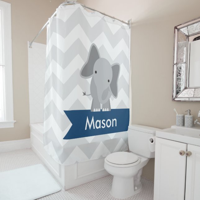 Rideaux De Douche Enfants gris d'éléphant de Chevron de bleu marine (En situation)