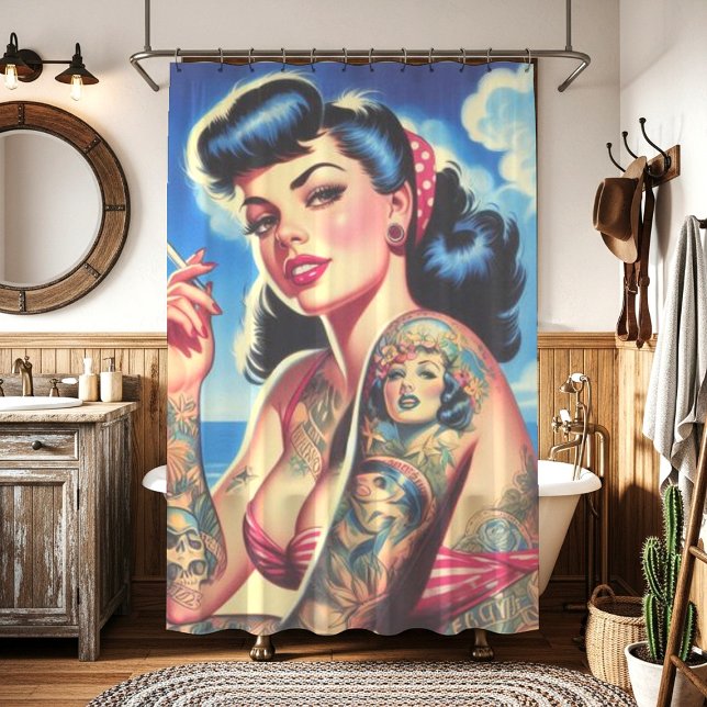 Rideaux De Douche Épinglette d'été rétro tatouée Bikini (Créateur téléchargé)