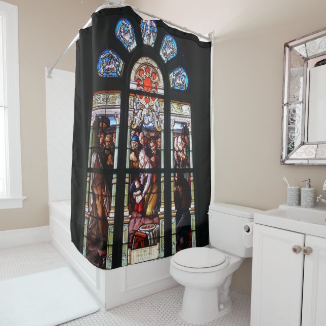 Rideaux De Douche Fenêtre d'église en verre souillé (En situation)