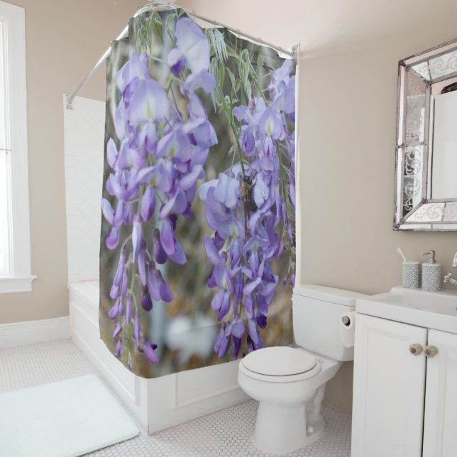Rideaux De Douche Fleur pourpre de glycines au printemps avec la (En situation)