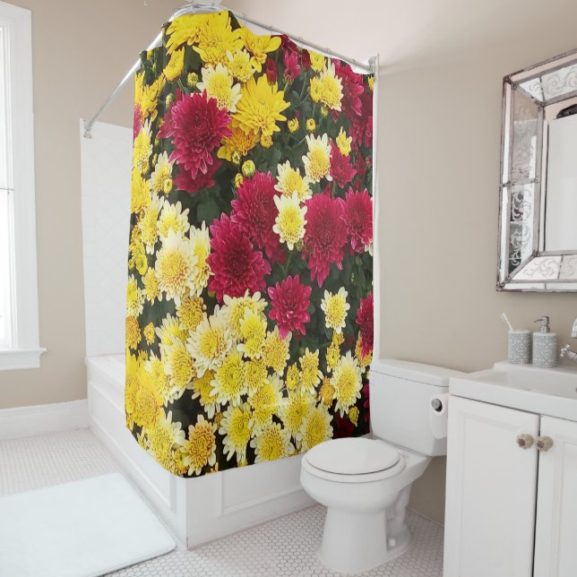 Rideaux De Douche Fleurs Chrysanthème d'automne en or rouge (En situation)