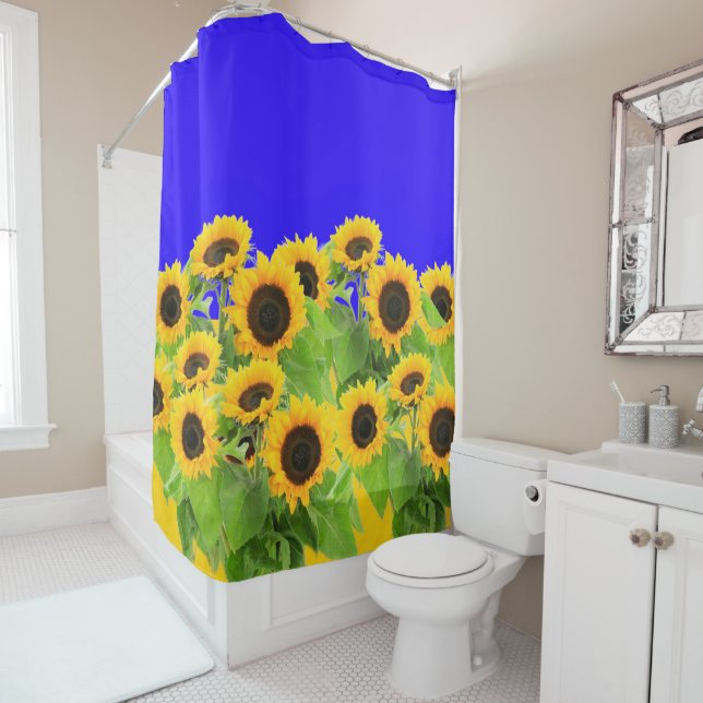 Rideaux De Douche Fleurs de soleil - Liberté Ukraine Paix drapeau uk (En situation)