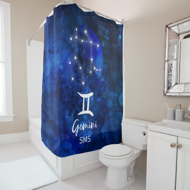 Rideaux De Douche Gemini Zodiac Constellation Bleu Galaxie Monogramm (En situation)