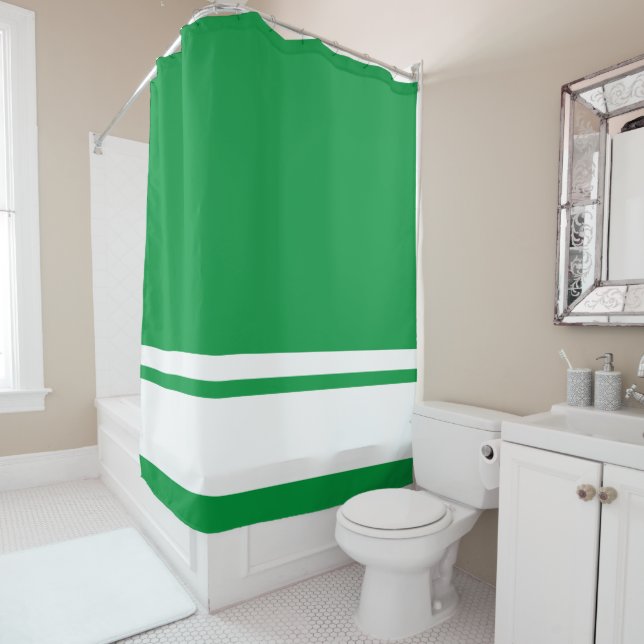 Rideaux De Douche Grilles De Course Blanche Moderne Sur Kelly Green (En situation)