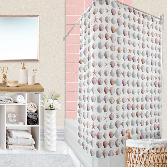 Rideaux De Douche Jolies coquillages Ocean Sea Marine Shell (A stylish shower curtain with a pattern of white and pink seashells, for a summery nautical look)