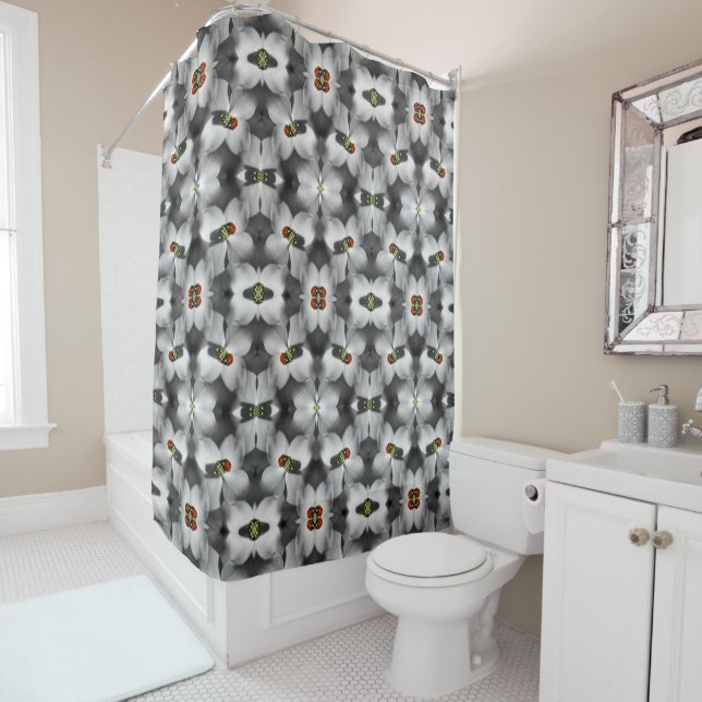 Rideaux De Douche Ladybug Sur La Fleur De Dogwood Nature Abstraite (En situation)