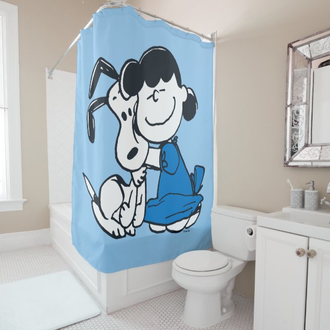 Rideaux De Douche Lucy Hugging Snoopy (En situation)