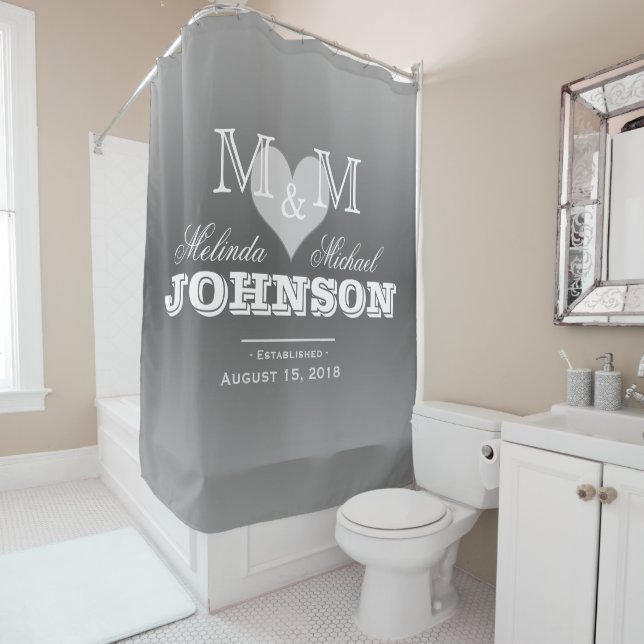 Rideaux De Douche Mariage de monogramme du coeur gris (En situation)