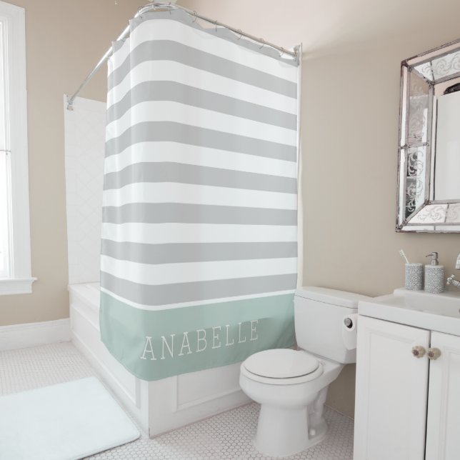 Rideaux De Douche Monogramme des rayures de menthe et de gris | Coul (En situation)