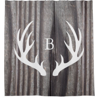 Rideaux De Douche Monogramme en bois patiné d'andouillers blancs de
