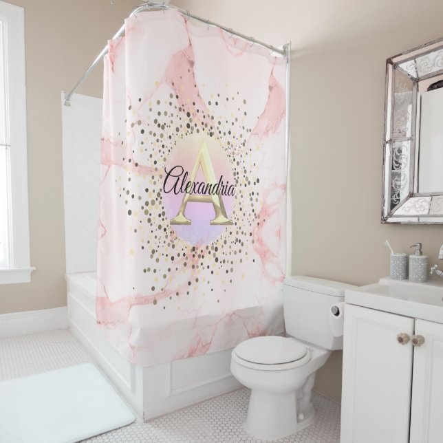 Rideaux De Douche Monogramme personnalisé en marbre rose (En situation)