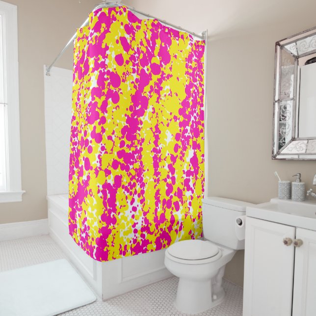 Rideaux De Douche Motif à bec rose et jaune (En situation)