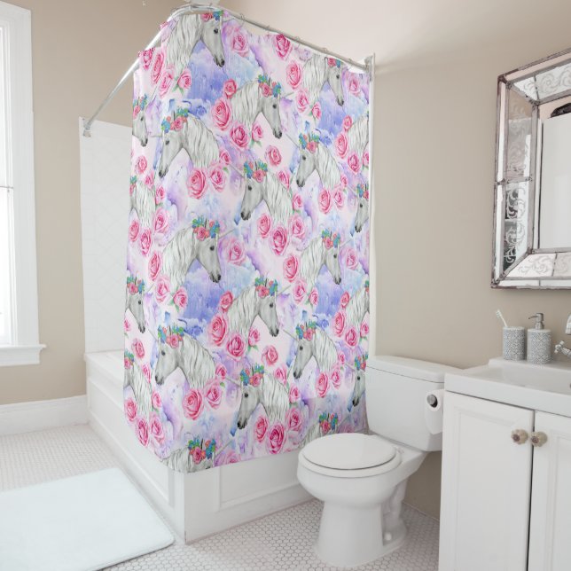 Rideaux De Douche Motif de licornes et de roses (En situation)