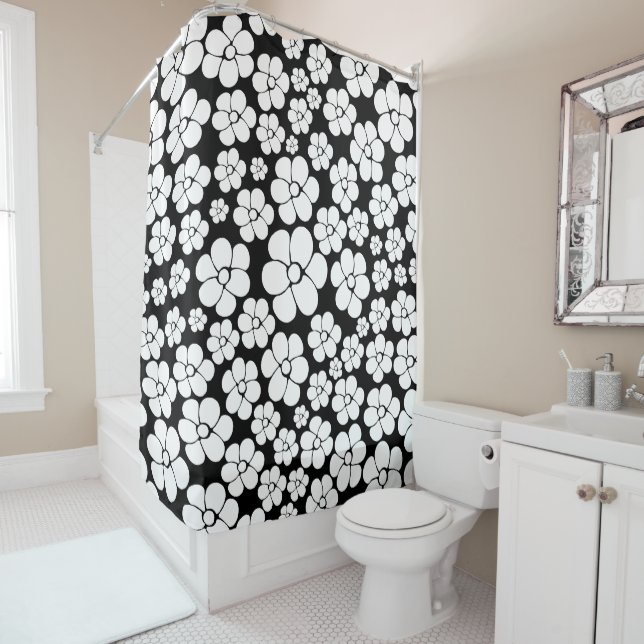 Rideaux De Douche Motif Fleur rétro en blanc sur noir (En situation)