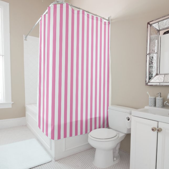 Rideaux De Douche Motif géométrique Preppy rose et blanc (En situation)