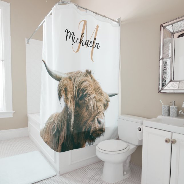 Rideaux De Douche Portrait de vache Highland nom personnalisé monogr (En situation)