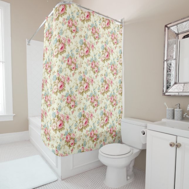 Rideaux De Douche Romantique rose Rose anglais sur jaune pâle (En situation)