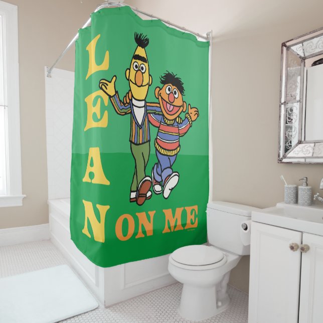 Rideaux De Douche Rue Sésame | Bert & Ernie Lean sur moi (En situation)