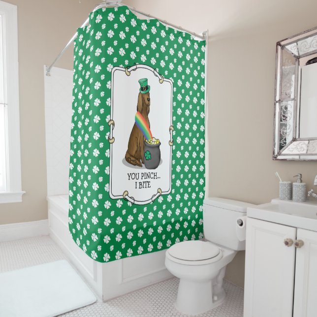 Rideaux De Douche Saint Patrick's Day Irlandais Setter Dog (rouge 1) (En situation)