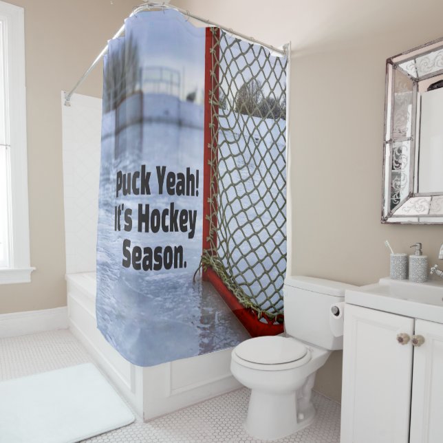 Rideaux De Douche Saison de hockey sur glace Cold Funny Humour Puck (En situation)