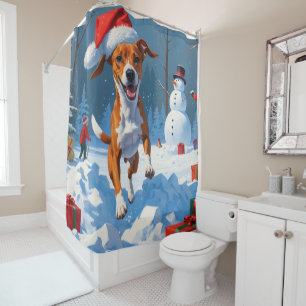 Rideaux De Douche Scène de neige festive de Noël avec un Basenji