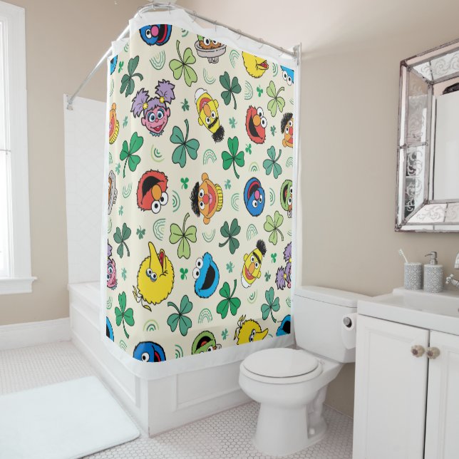 Rideaux De Douche Sesame Street St. Patrick's Day Motif (En situation)