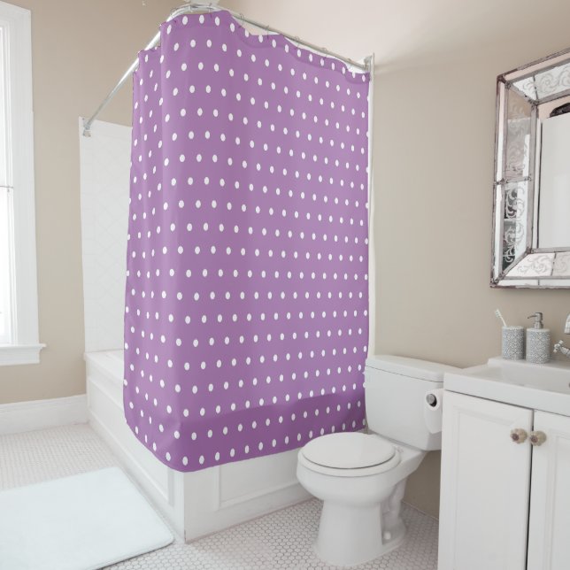 Rideaux De Douche Simple classique Polka point chic violet et blanc (En situation)
