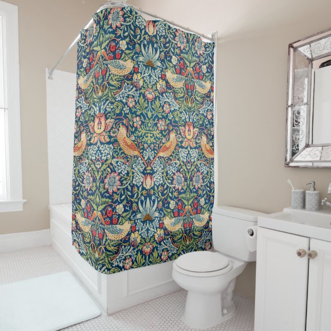 Rideaux De Douche Strawberry Thief, William Morris (En situation)