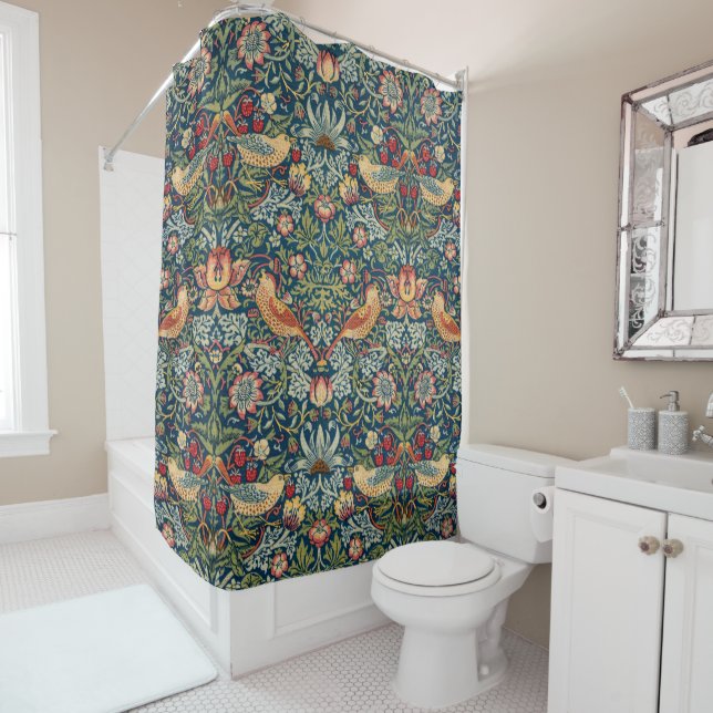 Rideaux De Douche Thief de fraises par William Morris (En situation)
