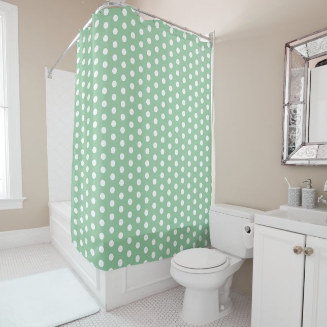 Rideaux De Douche White Polka Dots on Sage Green  (En situation)