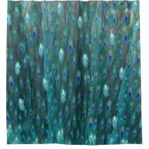 Yeux turquoises brillants de paon