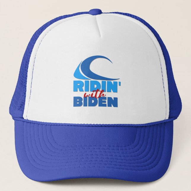 RIDIN' WITH BIDEN Trucker Hat - Blue & White Truckerkappe (Vorderseite)