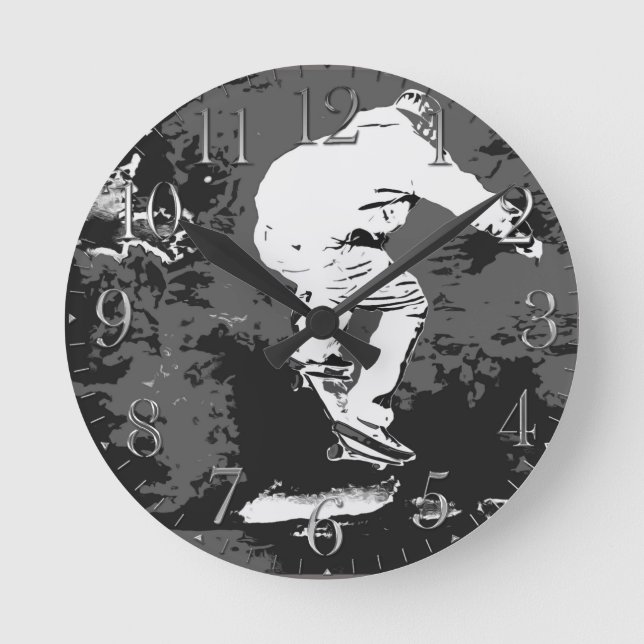 Riding the Storm- Skateboarder  Round Clock Runde Wanduhr (Vorderseite)